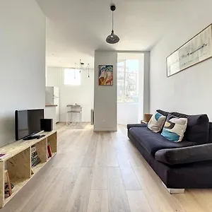  Appartement Renove - & Spacieux - Les Freres De La Loc'