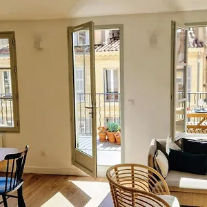  Appartement Terrasse - Hyper Centre - 2 - Parking Gratuit - Calme & Lumineux - Arrivee Autonome