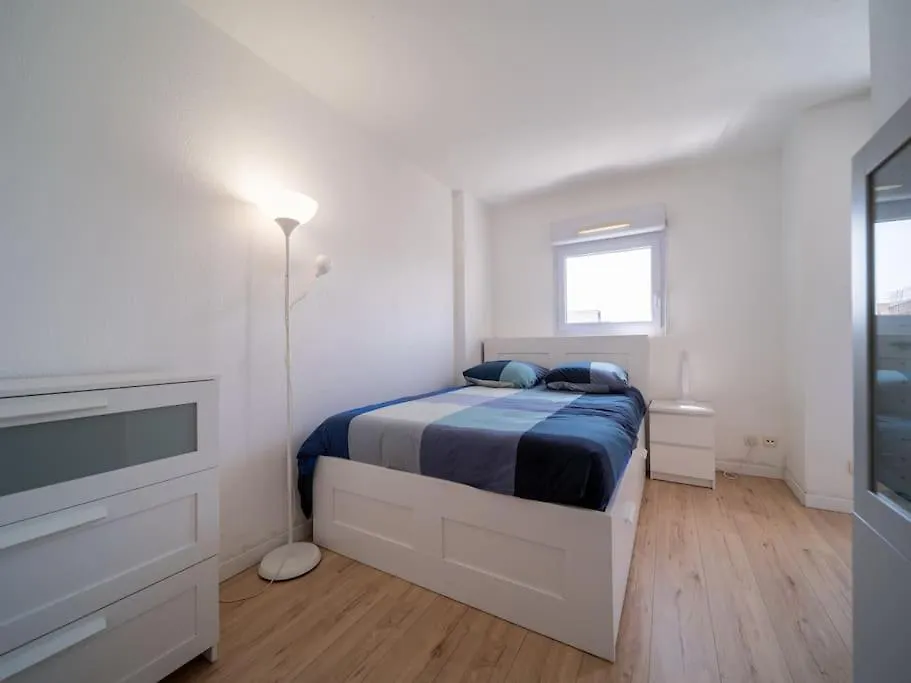 Appartement Tout Equipe Climatise Terrasse Hopital De La Timone Marseille